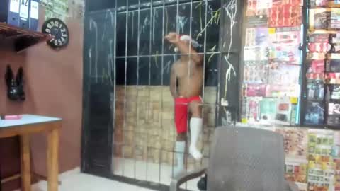 Snapshot of university199 chatting on 12.10.24 university online show from 12.10.24