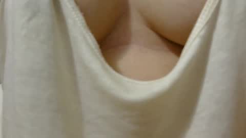Snapshot of unpenetrated chatting on 05.05.26 unny online show from 05.05.26