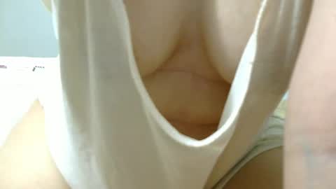Snapshot of unpenetrated chatting on 05.06.26 unny online show from 05.06.26