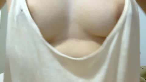 Snapshot of unpenetrated chatting on 05.12.26 unny online show from 05.12.26