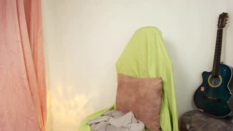 new INSTA   online show from 02.12.26