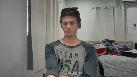 Snapshot of unverifiedbwc chatting on 12.17.25 Stepbro online show from 12.17.25