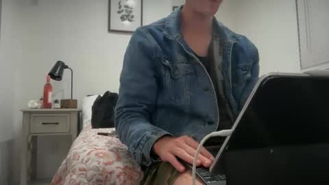 Snapshot of unverifiedbwc chatting on 12.20.25 Stepbro online show from 12.20.25