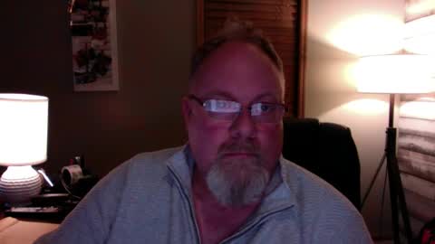 Snapshot of up2later chatting on 12.06.24 up2later online show from 12.06.24