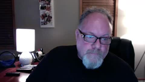 Snapshot of up2later chatting on 02.24.25 up2later online show from 02.24.25