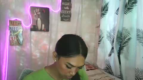 ur_dazzlingmorenaxx online show from 03.25.26