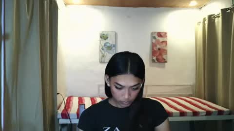 Snapshot of ur_dazzlingmorenaxx chatting on 07.17.26 ur_dazzlingmorenaxx online show from 07.17.26
