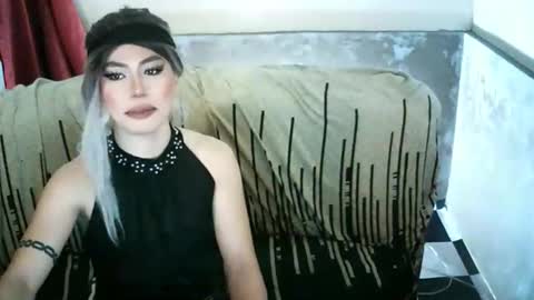 MISS ANNA online show from 04.15.26