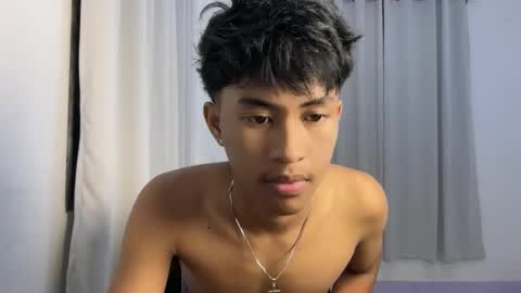 ur_fuckerbttm online show from 11.17.25