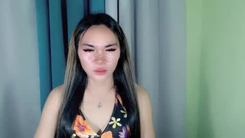 QUEENSY online show from 01.23.25