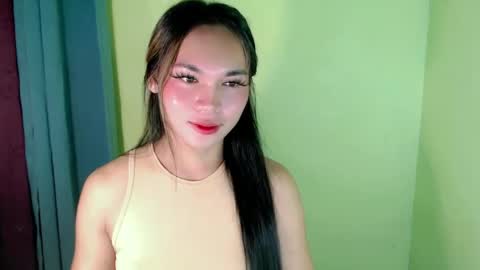 QUEENSY online show from 02.20.25