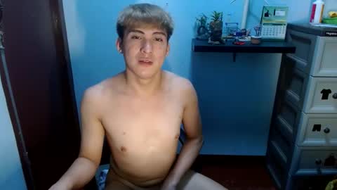Snapshot of ur_jayqutee chatting on 02.10.25 Ur jayqutee online show from 02.10.25