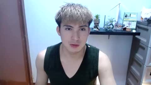 Snapshot of ur_jayqutee chatting on 03.04.25 Ur jayqutee online show from 03.04.25