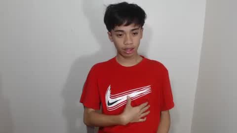 Snapshot of ur_kencumxxx chatting on 01.05.25 Ken online show from 01.05.25