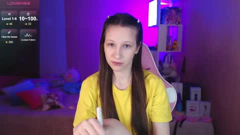 Snapshot of ur_kitty__ chatting on 12.21.24 Lera online show from 12.21.24