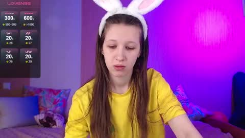 Snapshot of ur_kitty__ chatting on 03.10.25 Lera online show from 03.10.25