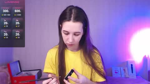 Snapshot of ur_kitty__ chatting on 12.19.25 Lera online show from 12.19.25