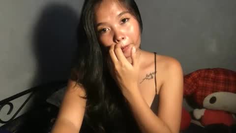 Snapshot of ur_myangel02 chatting on 03.25.26 angel online show from 03.25.26