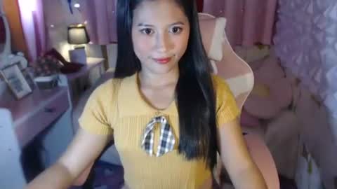 Snapshot of ur_pinaylover chatting on 09.23.25 ur_pinaylover online show from 09.23.25