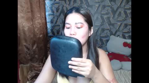 Snapshot of ur_prettychelsie18 chatting on 05.30.26 ur_prettychelsie18 online show from 05.30.26