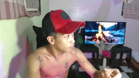 Snapshot of ur_raffy chatting on 02.24.25 ur_raffy online show from 02.24.25