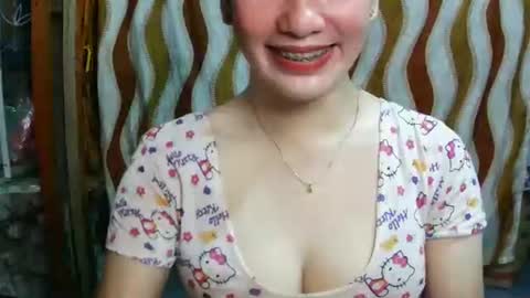 Snapshot of ur_yassy chatting on 05.13.26 ur_yassy online show from 05.13.26