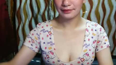 Snapshot of ur_yassy chatting on 06.24.26 ur_yassy online show from 06.24.26