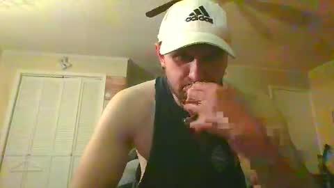 Snapshot of ur_zaddy4now chatting on 01.28.25 ur_zaddy4now online show from 01.28.25