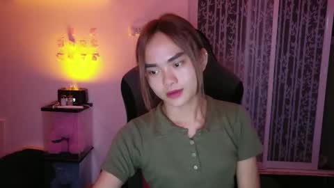 urasian_crisa online show from 10.14.25