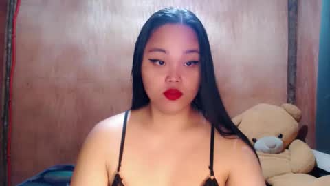 Snapshot of urasian_hotchix69 chatting on 04.05.26 Lycah online show from 04.05.26