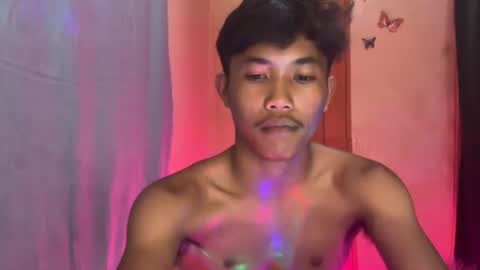 Snapshot of urasian_jomarie chatting on 09.18.25 urasian_jomarie online show from 09.18.25