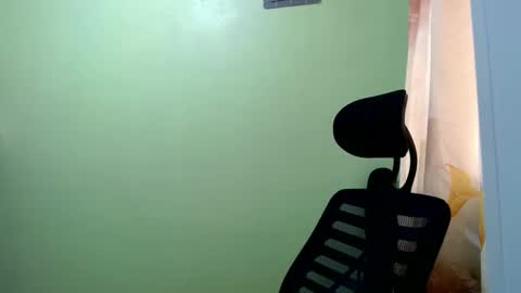 urasian_joy online show from 10.22.25