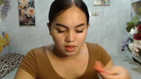 Snapshot of urasian_kat chatting on 07.14.26 urasian_kat online show from 07.14.26