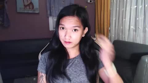 NEWRA  ALLISON online show from 12.03.25