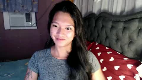 Snapshot of urasian_newra chatting on 07.14.26 NEWRA ALLISON online show from 07.14.26
