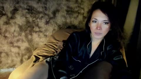 yana online show from 02.27.25