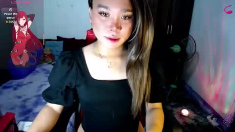 Snapshot of urasiansweet_cummer chatting on 04.19.26 KENDRA online show from 04.19.26