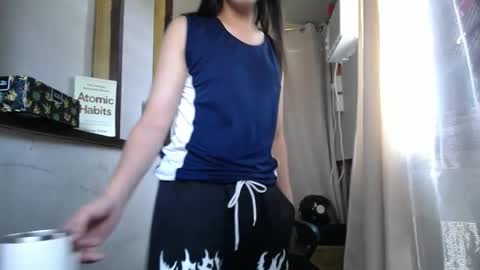 Snapshot of urasiantserika chatting on 03.12.25 Erika online show from 03.12.25