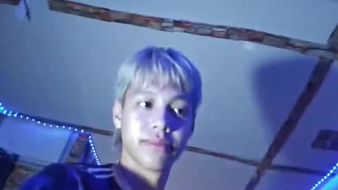 Snapshot of urbaby_anthony chatting on 05.12.26 urbaby_anthony online show from 05.12.26