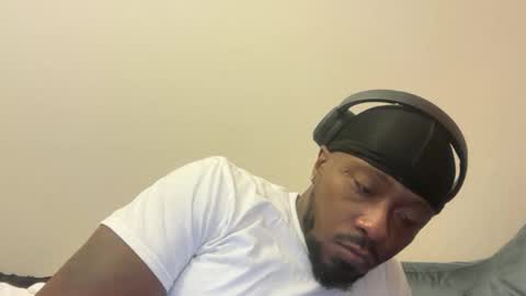 Snapshot of urbandick5 chatting on 01.18.26 urbandick5 online show from 01.18.26