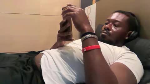 Snapshot of urbandick5 chatting on 02.27.26 urbandick5 online show from 02.27.26