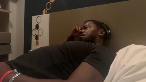 Snapshot of urbandick5 chatting on 03.16.26 urbandick5 online show from 03.16.26