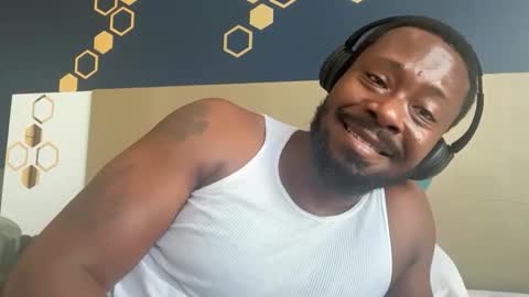 Snapshot of urbandick5 chatting on 03.20.26 urbandick5 online show from 03.20.26