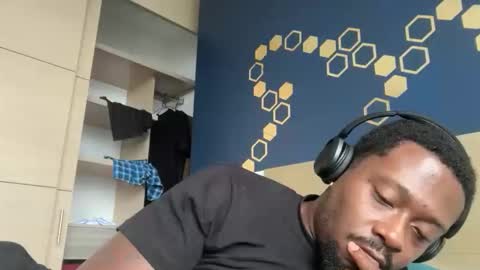 Snapshot of urbandick5 chatting on 04.06.26 urbandick5 online show from 04.06.26