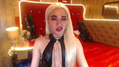 KENDALL online show from 01.16.25