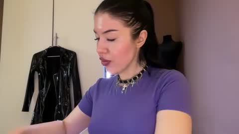 Margo online show from 11.27.25