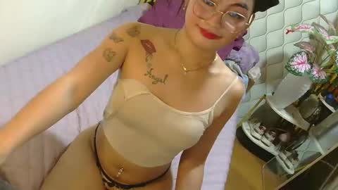 Snapshot of urdream_bride chatting on 05.19.26 urdream_bride online show from 05.19.26