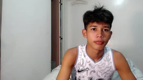 Snapshot of urdreamboy_clarin chatting on 06.14.26 urdreamboy_clarin online show from 06.14.26