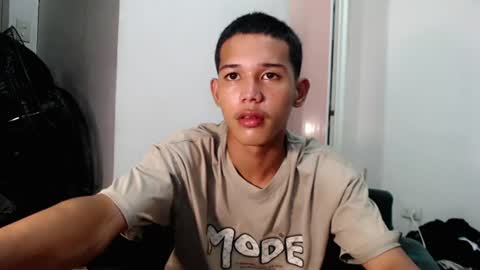Snapshot of urdreamboy_clarin chatting on 06.29.26 urdreamboy_clarin online show from 06.29.26