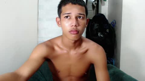 Snapshot of urdreamboy_clarin chatting on 07.15.26 urdreamboy_clarin online show from 07.15.26